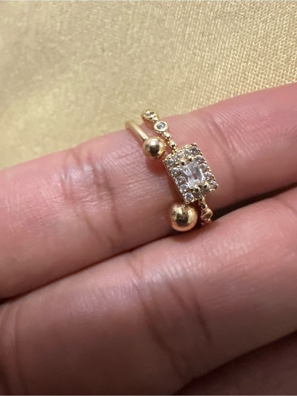 Delicate Gold toneCubic  Ring - Gold